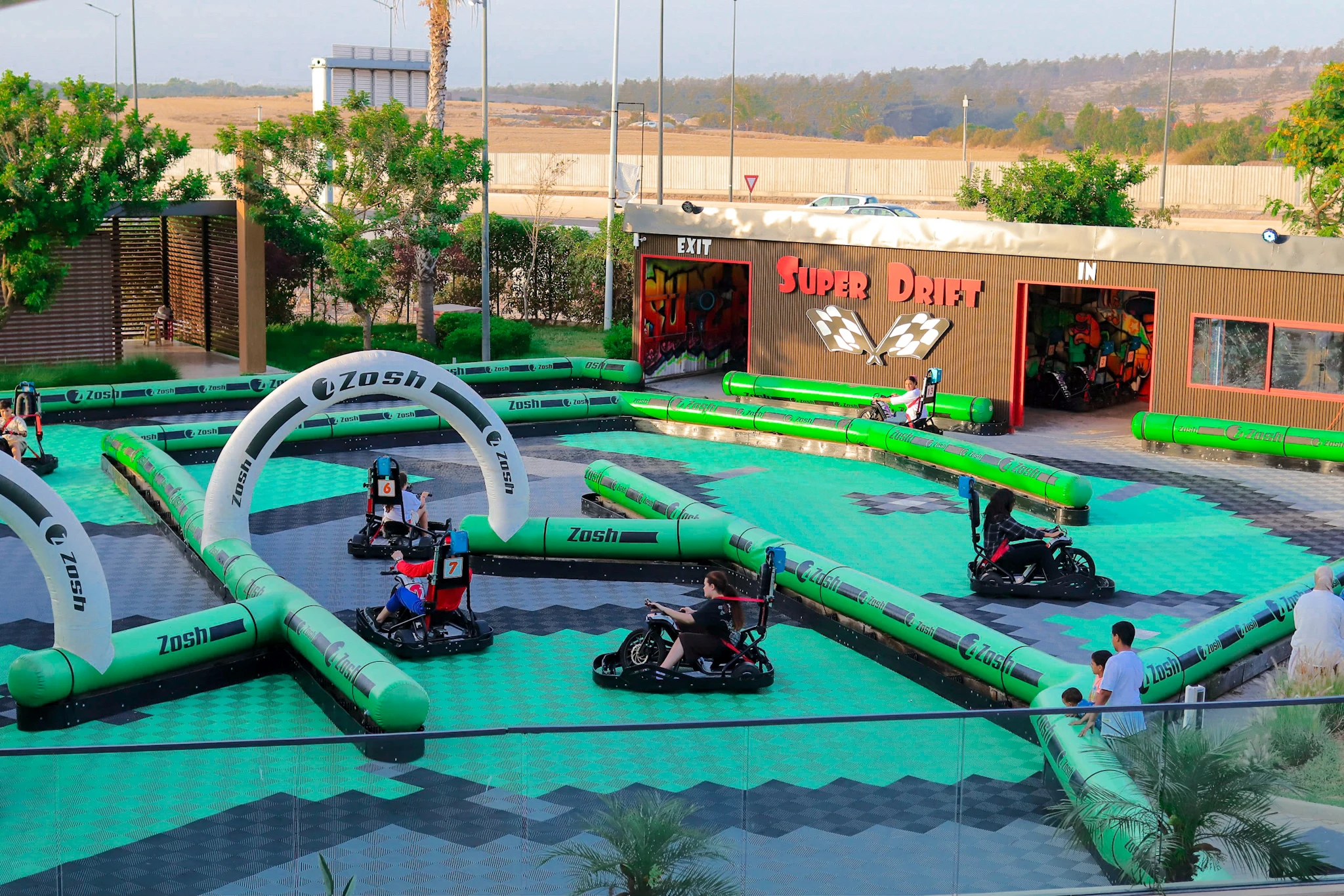 How does a Super Drift session in Bouskoura work?
