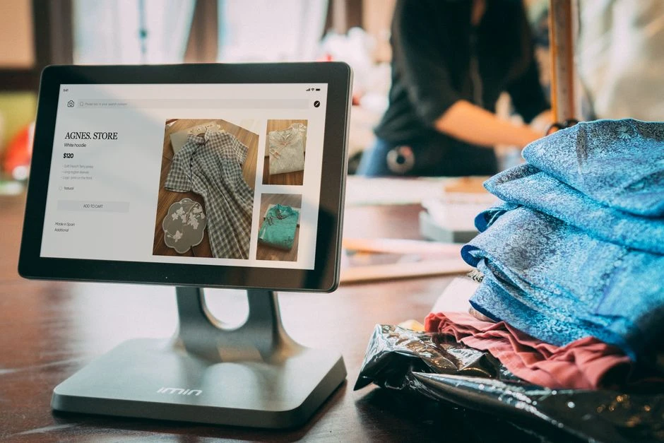 Multilingual online stores: how AI translation grows your sales abroad | Devaito
